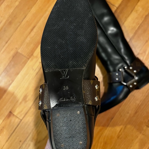LOUIS VUITTON TALL RIDING BOOTS RHAPSODY LOGO - Picture 16 of 16